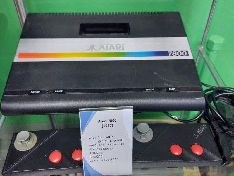 Atari 7800